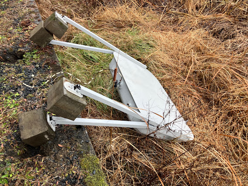 地震で傾いたホームタンクのアドバイスをした実績｜八戸市